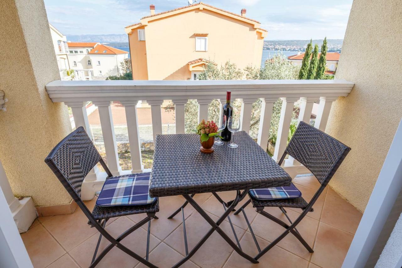 Apartment Josephine 2 Малинска Экстерьер фото